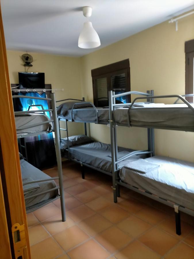 Albergue Santa Barbara Aliaga Ngoại thất bức ảnh